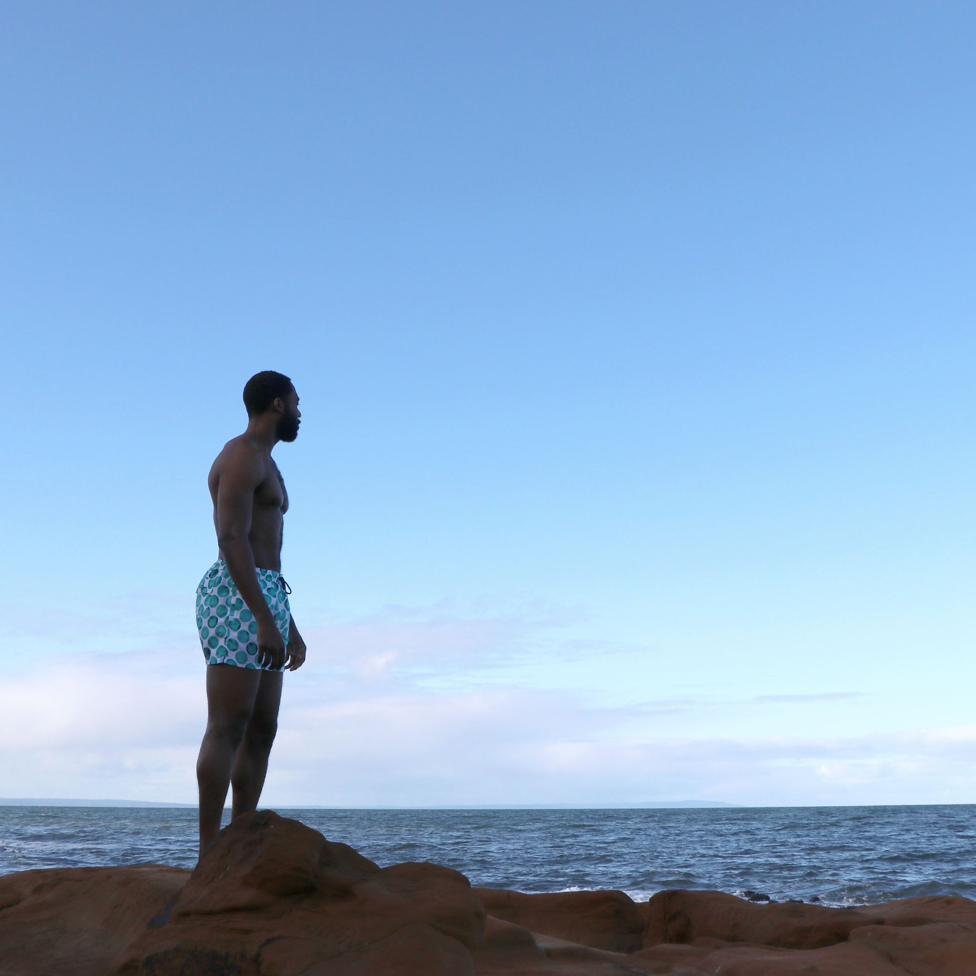 OWSS2204 OCEAN SPOT SWIM SHORT HALF MOON BAY