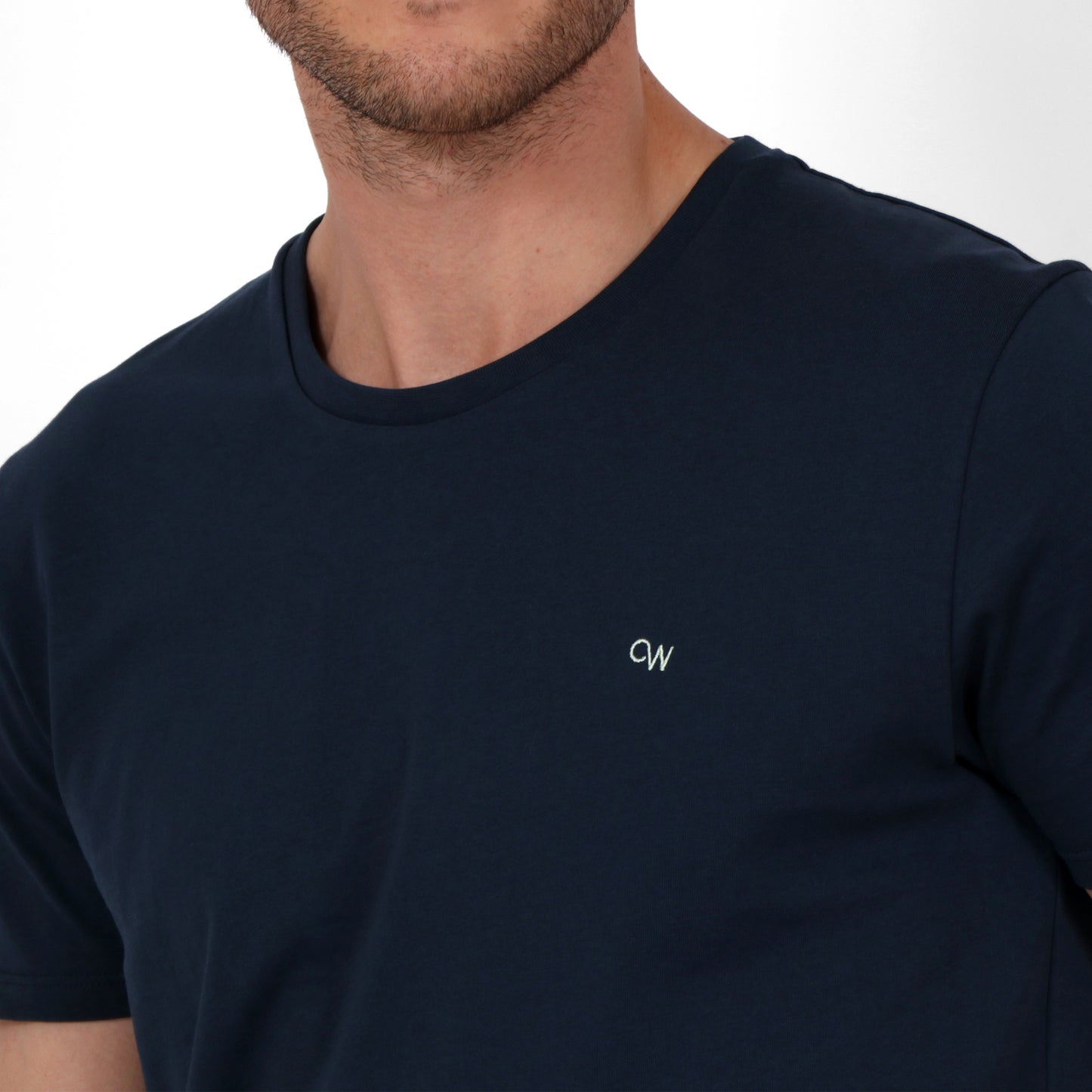 Original Weekend Organic Cotton Men's Urban Fit T-Shirt in Navy on body Front Detail View