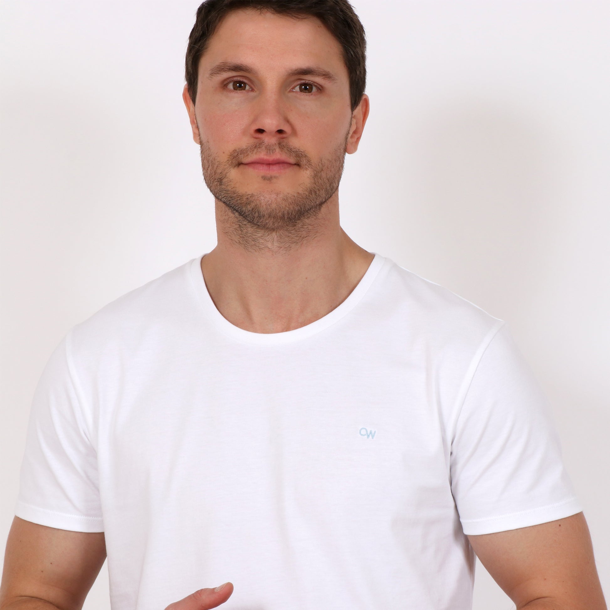Original Weekend Men's Organic Cotton Urban Fit White T-Shirt on Body Front Detail